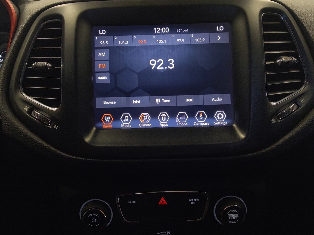 2018 Jeep Compass in Mesa, AZ 85210 - 18137865 25