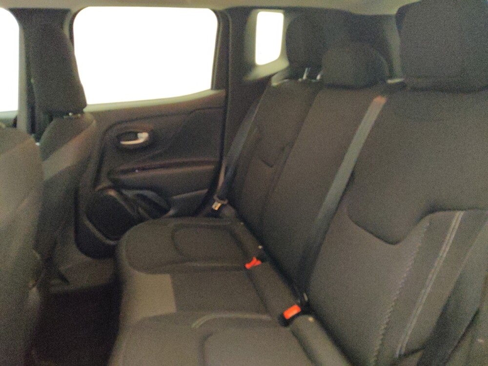 2023 Jeep Renegade in Glendale, AZ 85301 - 18137866 18