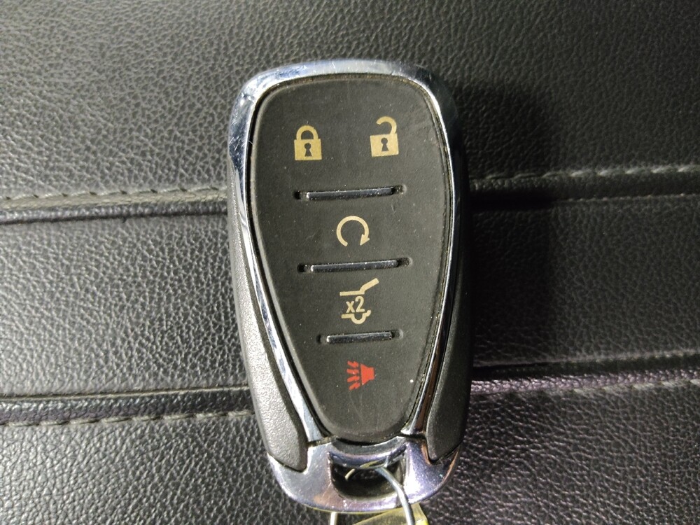 2019 Chevrolet Blazer in Macon, GA 31210 - 18137869 32