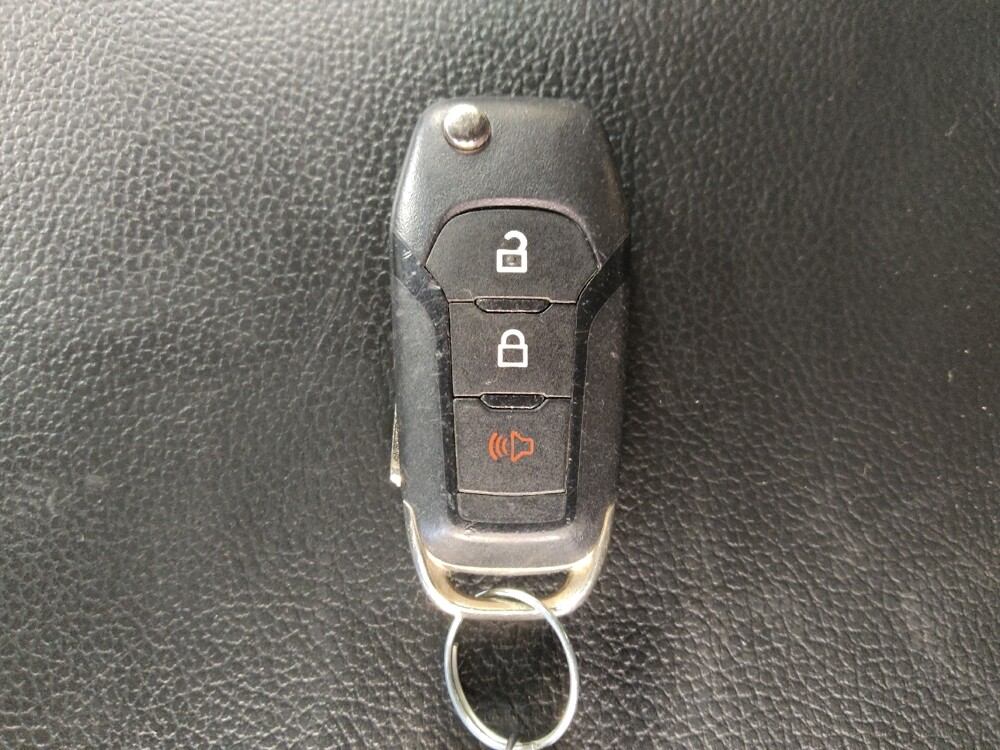 2015 Ford F150 in Tampa, FL 33619 - 18137871 32