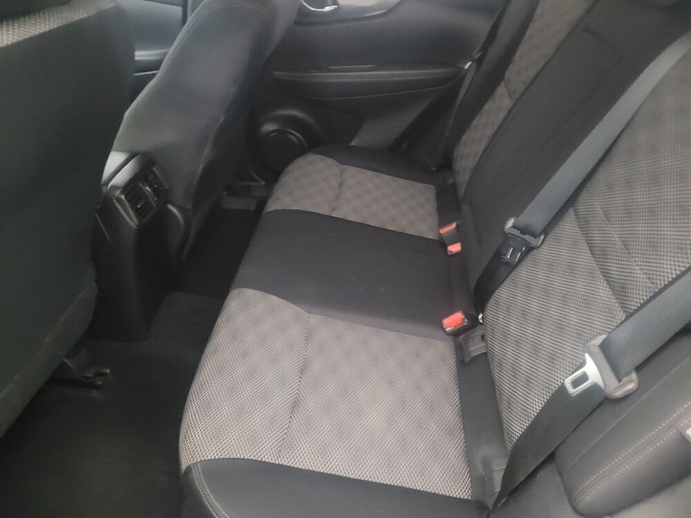 2020 Nissan Rogue Sport in Tampa, FL 33612 - 18137874 18