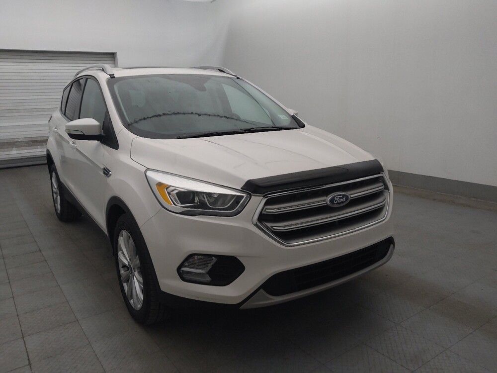 2017 Ford Escape in Tampa, FL 33619 - 18137875 13