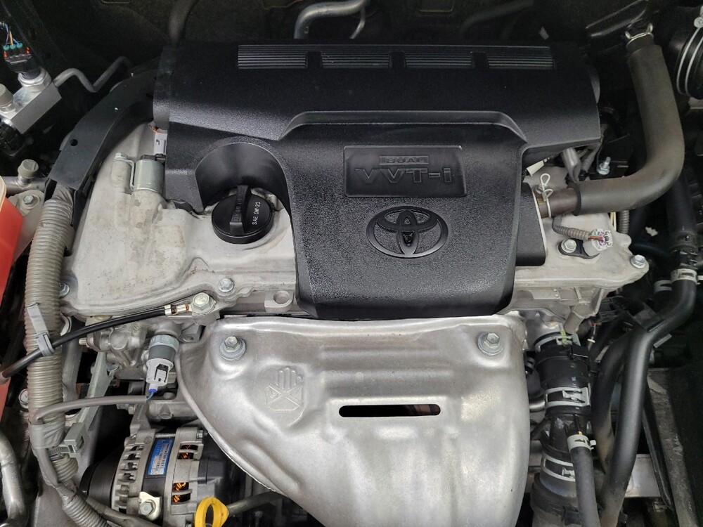 2018 Toyota RAV4 in Las Vegas, NV 89104 - 18137878 30