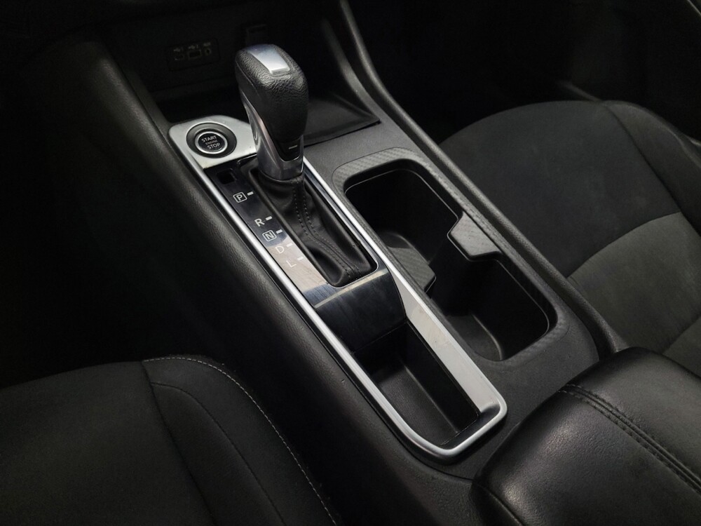 2021 Nissan Sentra in Las Vegas, NV 89104 - 18137880 26
