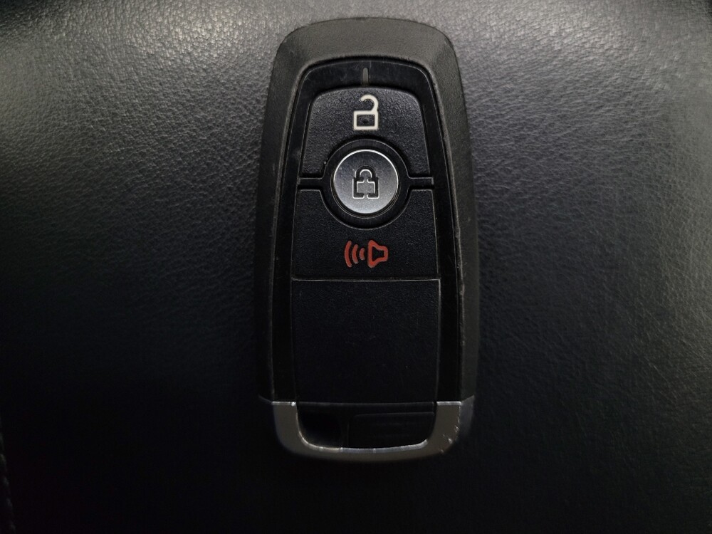 2017 Ford Edge in Las Vegas, NV 89104 - 18137881 32
