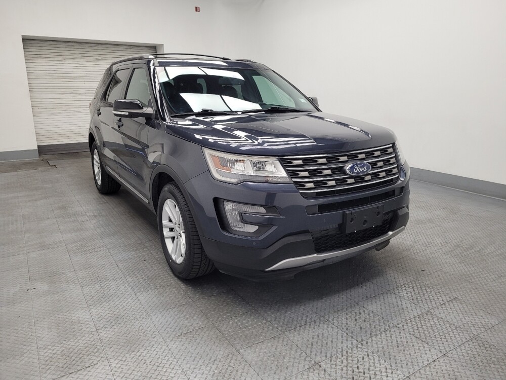 2017 Ford Explorer in Las Vegas, NV 89102 - 18137882 13