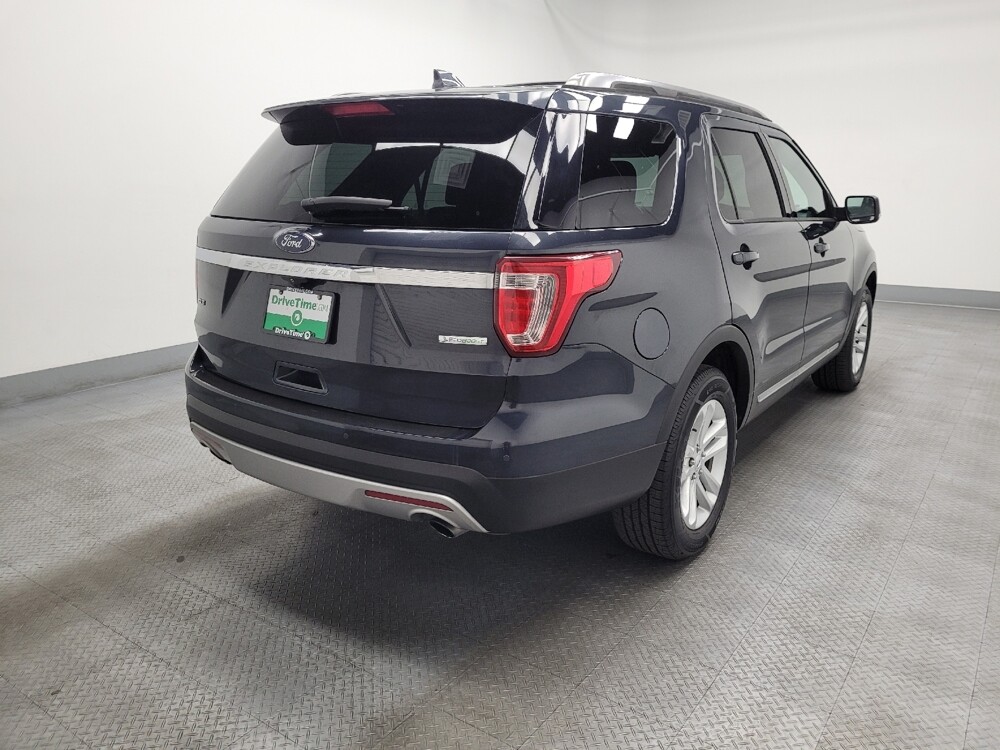 2017 Ford Explorer in Las Vegas, NV 89102 - 18137882 9