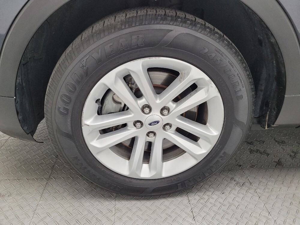 2017 Ford Explorer in Las Vegas, NV 89102 - 18137882 31