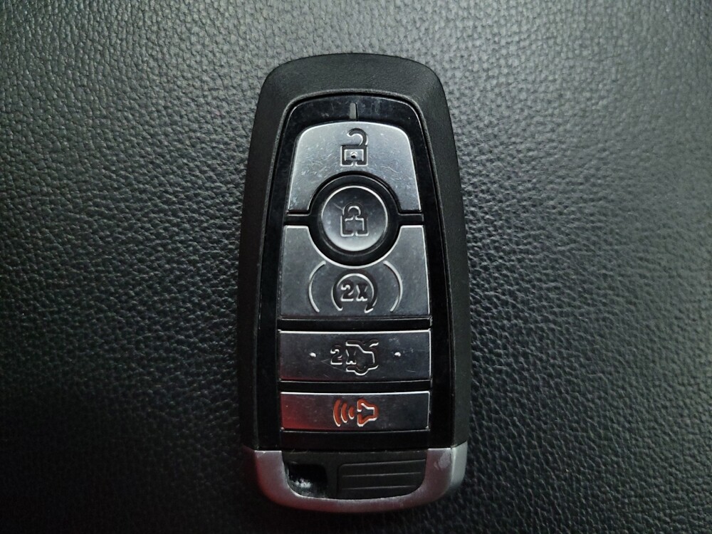 2017 Ford Explorer in Las Vegas, NV 89102 - 18137882 32