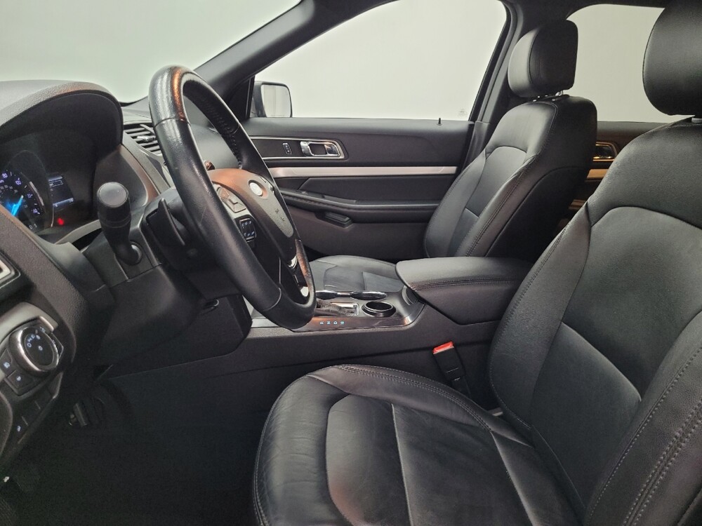 2017 Ford Explorer in Las Vegas, NV 89102 - 18137882 17