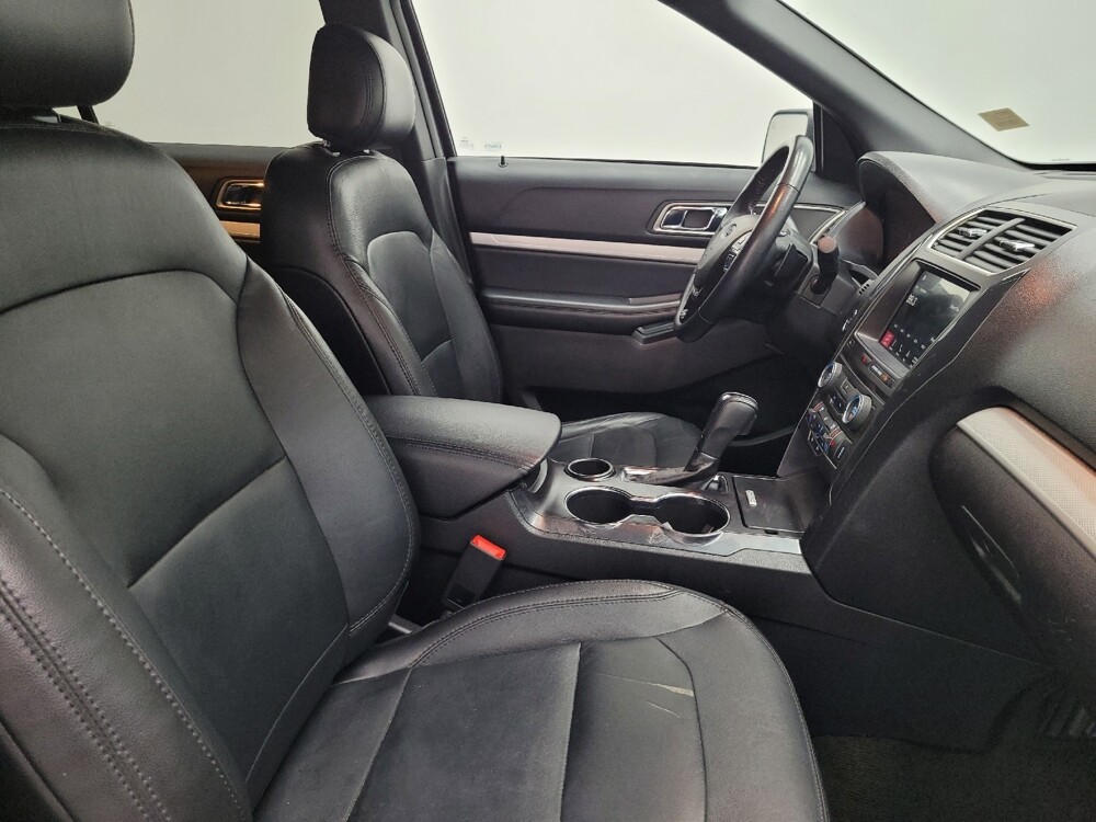 2017 Ford Explorer in Las Vegas, NV 89102 - 18137882 21
