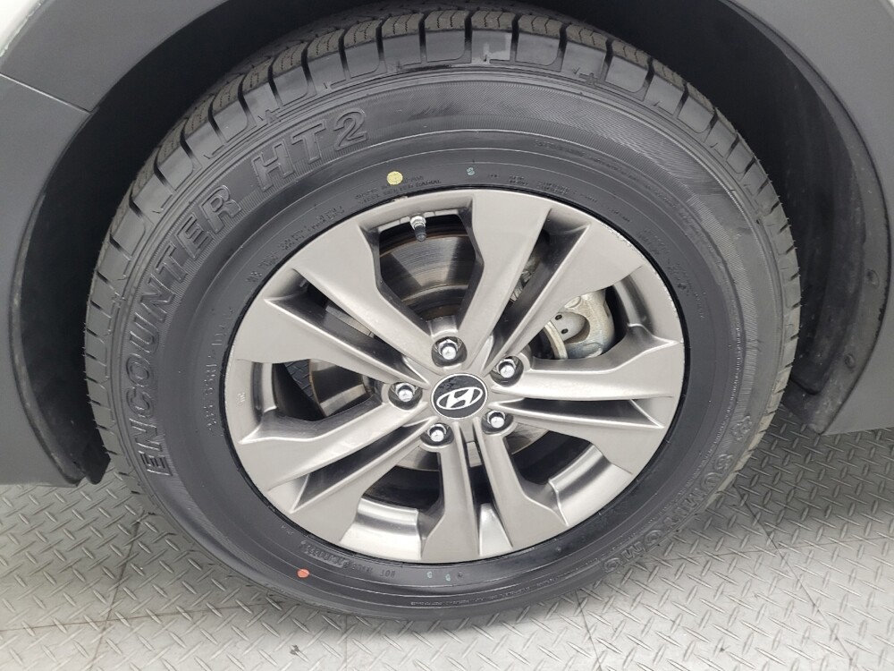 2014 Hyundai Santa Fe in Las Vegas, NV 89104 - 18137883 31