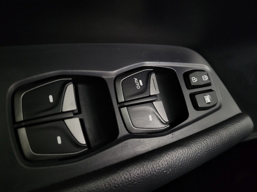 2014 Hyundai Santa Fe in Las Vegas, NV 89104 - 18137883 27