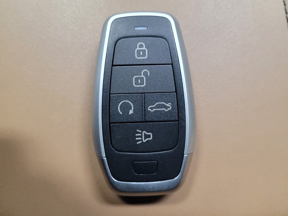 2020 Hyundai Sonata in Las Vegas, NV 89104 - 18137885 32