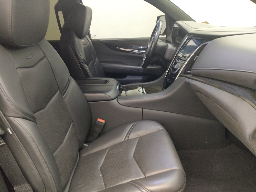 2019 Cadillac Escalade ESV in Gainesville, FL 32609 - 18137890 21