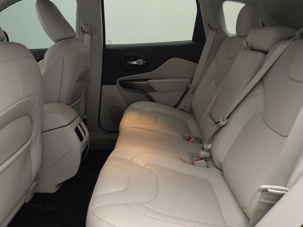 2020 Jeep Cherokee in Lauderdale Lakes, FL 33313 - 18137899 18
