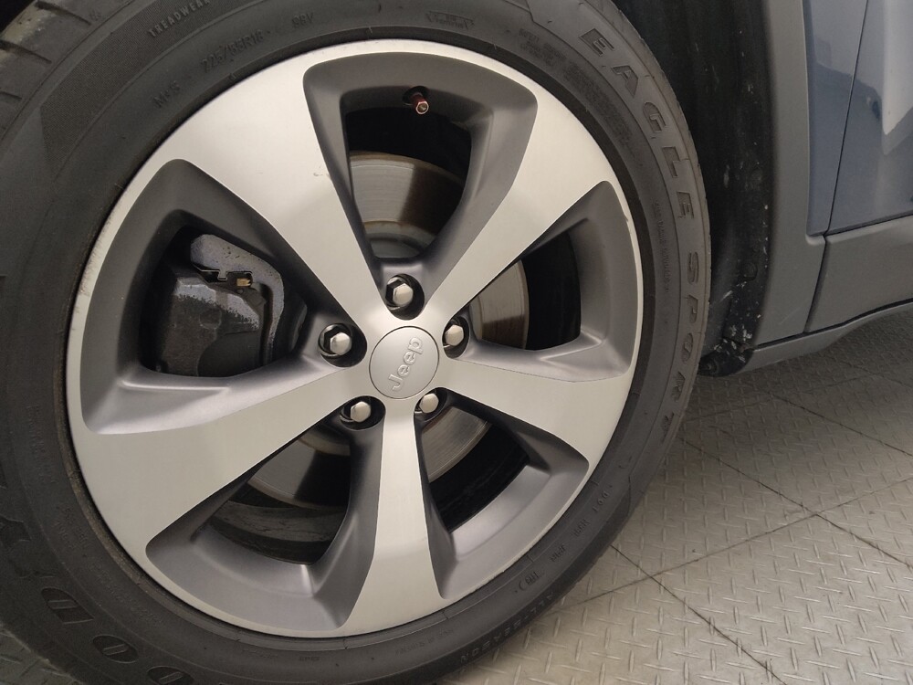 2020 Jeep Cherokee in Lauderdale Lakes, FL 33313 - 18137899 31