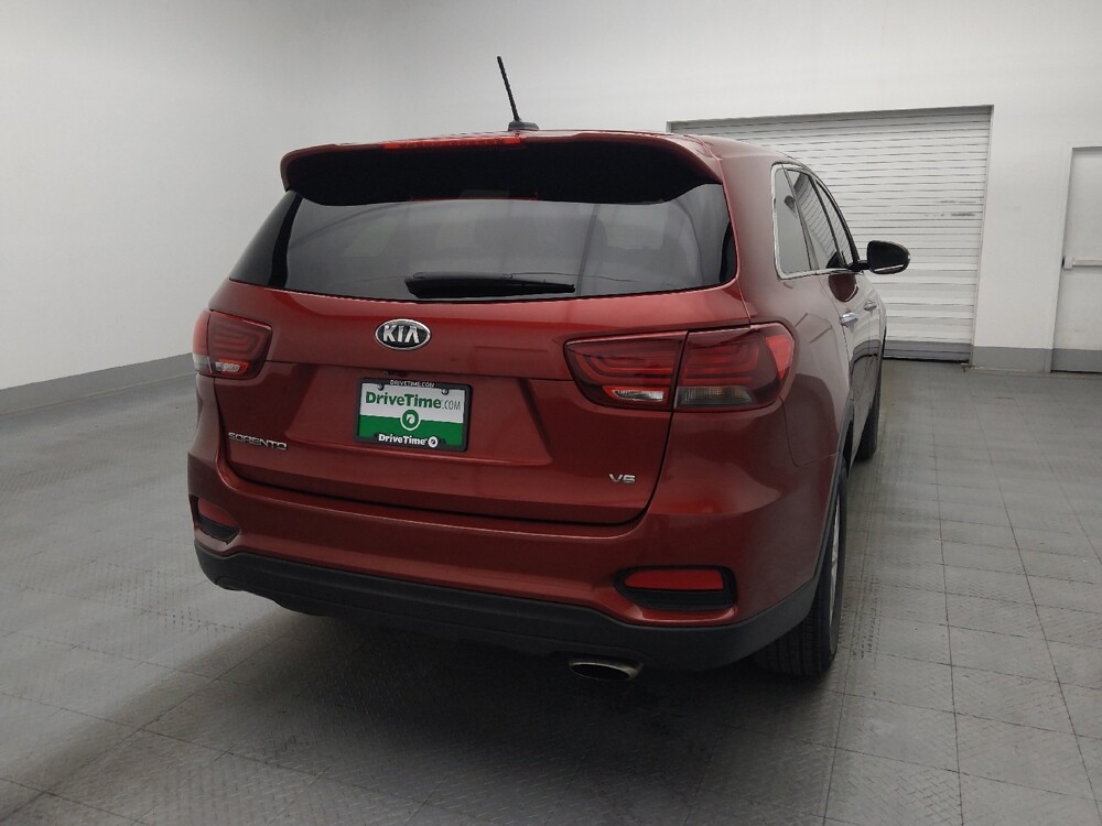 2019 Kia Sorento in Orlando, FL 32808 - 18137911 7