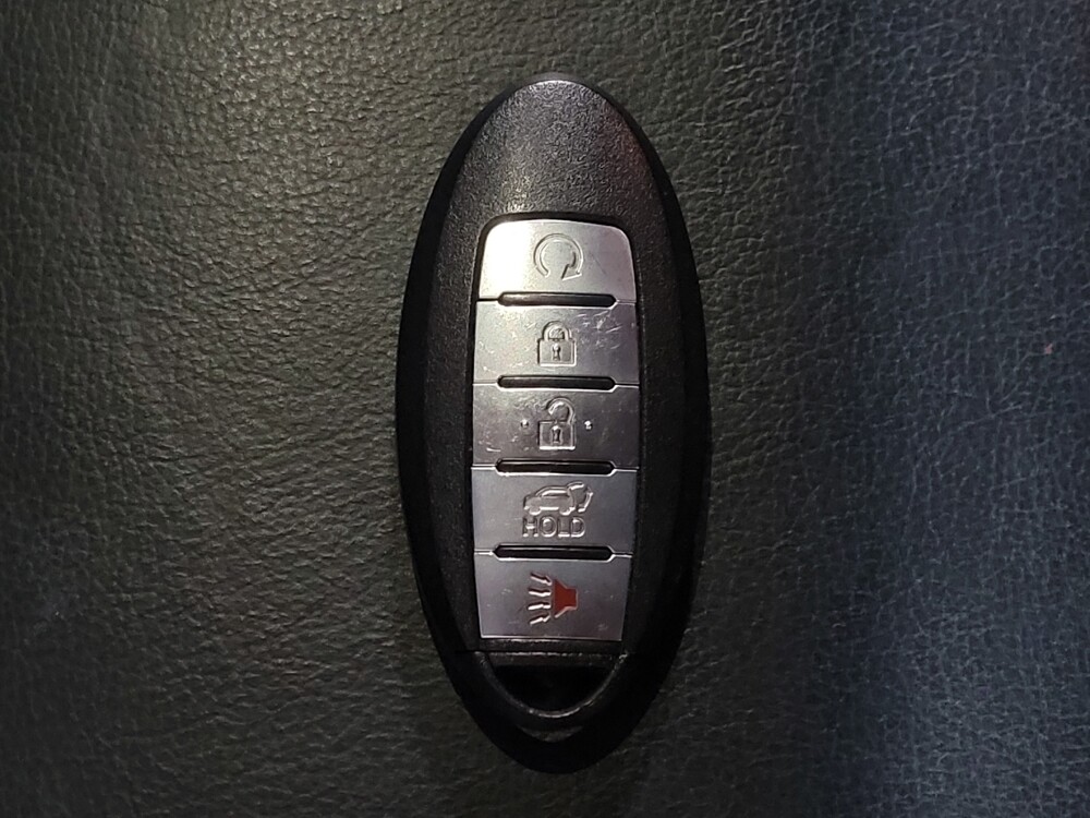 2016 Nissan Pathfinder in Mobile, AL 36606 - 18137913 32