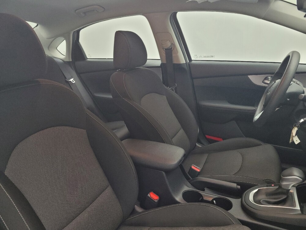 2023 Kia Forte in Charleston, SC 29414 - 18137921 21