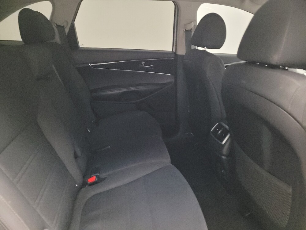 2019 Kia Sorento in Sacramento, CA 95821 - 18137934 19