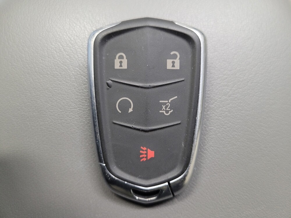 2017 Cadillac XT5 in Las Vegas, NV 89104 - 18137940 32