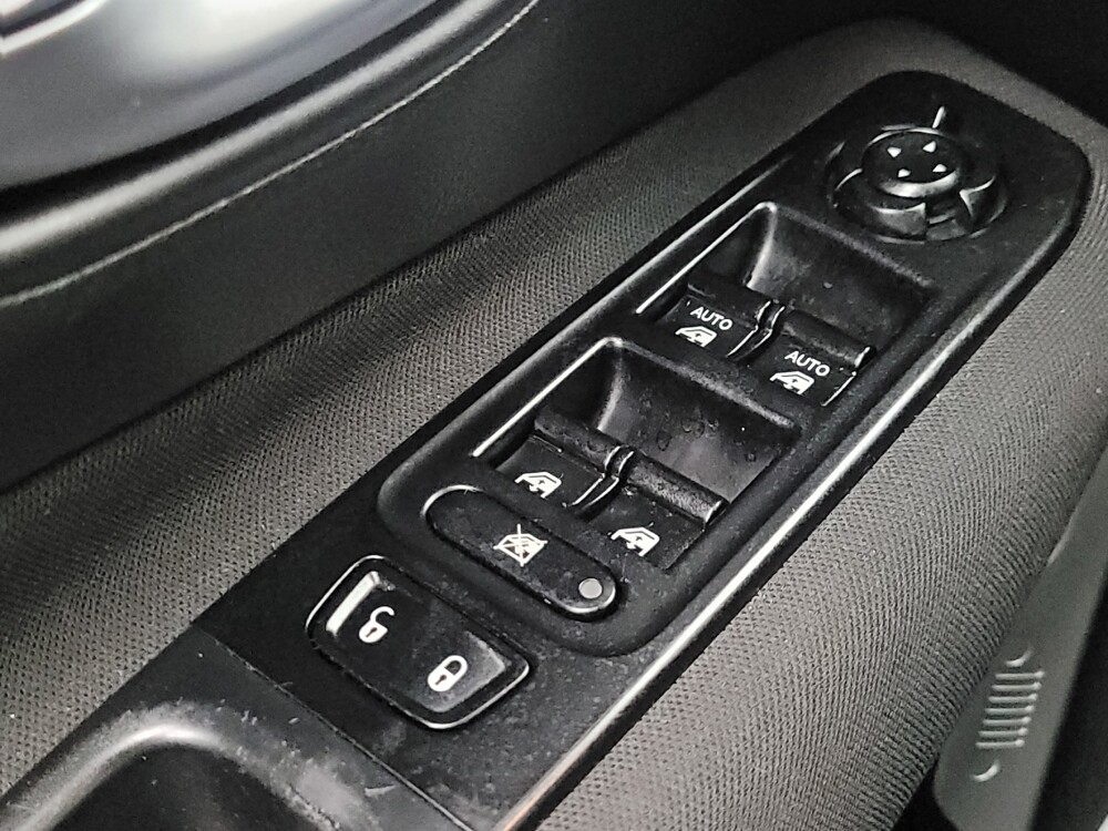 2021 Jeep Renegade in Madison, TN 37115 - 18137943 27