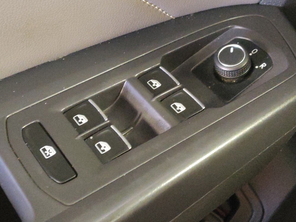 2021 Volkswagen Atlas in Round Rock, TX 78664 - 18137950 27