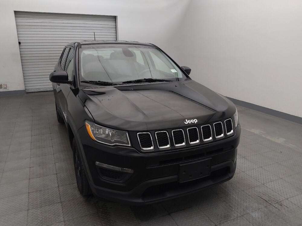 2018 Jeep Compass in Houston, TX 77034 - 18137952 14
