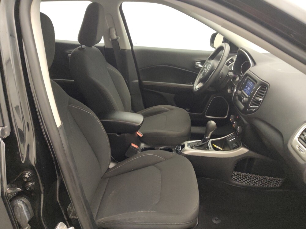 2018 Jeep Compass in Houston, TX 77034 - 18137952 21