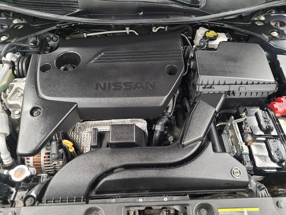 2018 Nissan Altima in Houston, TX 77034 - 18137953 30