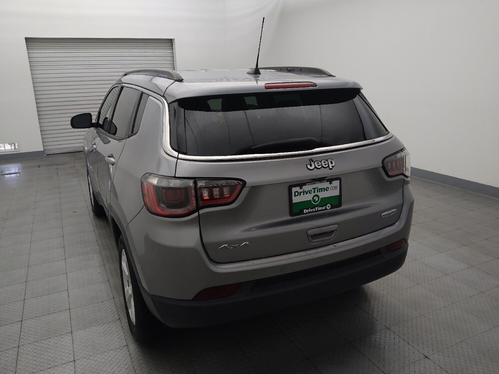 2018 Jeep Compass in Houston, TX 77034 - 18137956 6