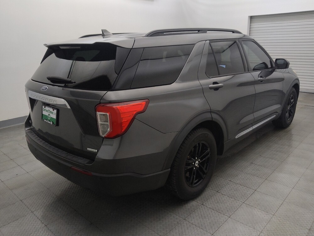 2020 Ford Explorer in Houston, TX 77060 - 18137965 10
