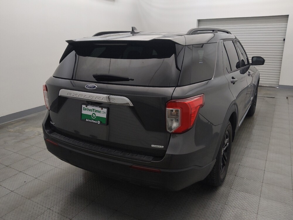 2020 Ford Explorer in Houston, TX 77060 - 18137965 9