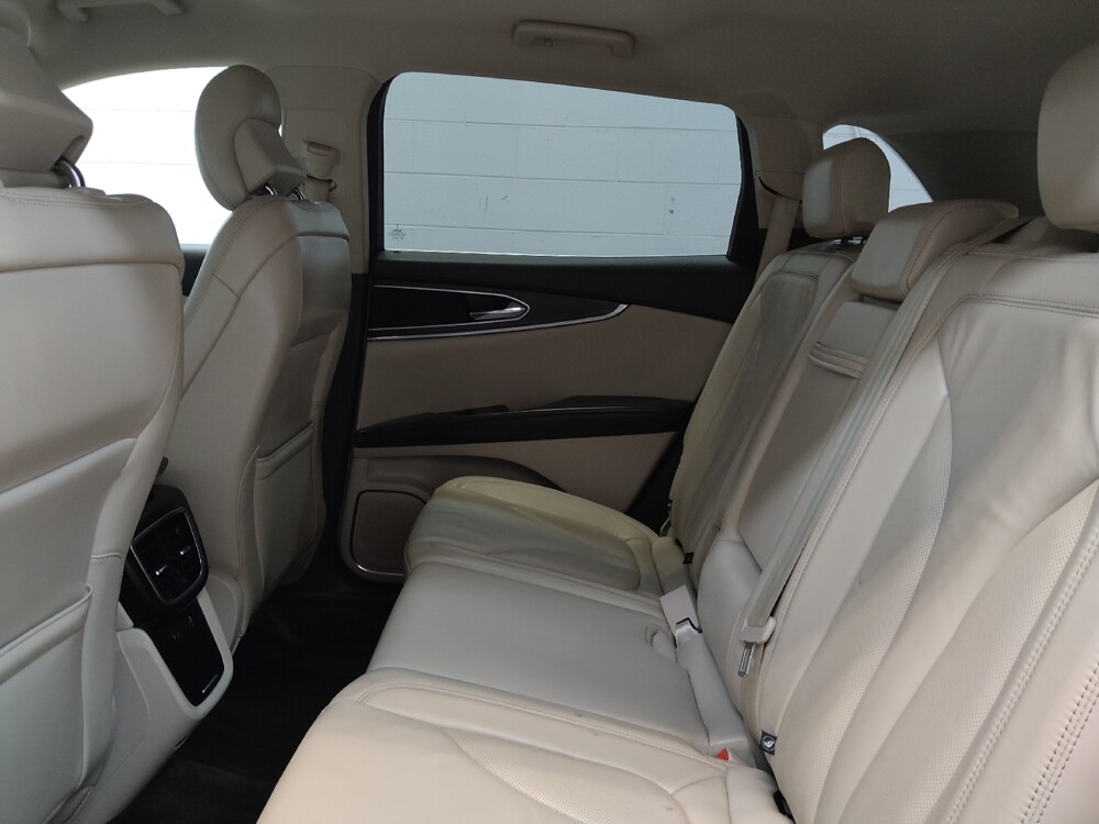 2016 Lincoln MKX in Fairfield, OH 45014 - 18137969 18