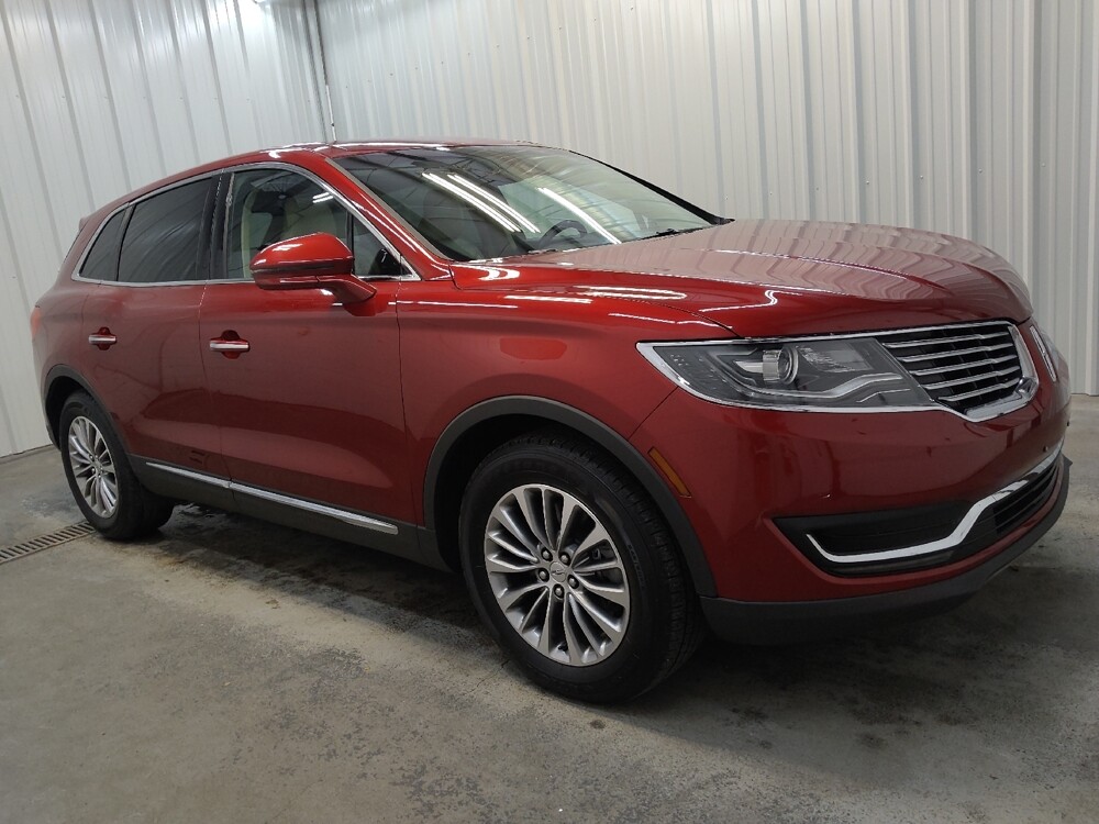 2016 Lincoln MKX in Fairfield, OH 45014 - 18137969 11
