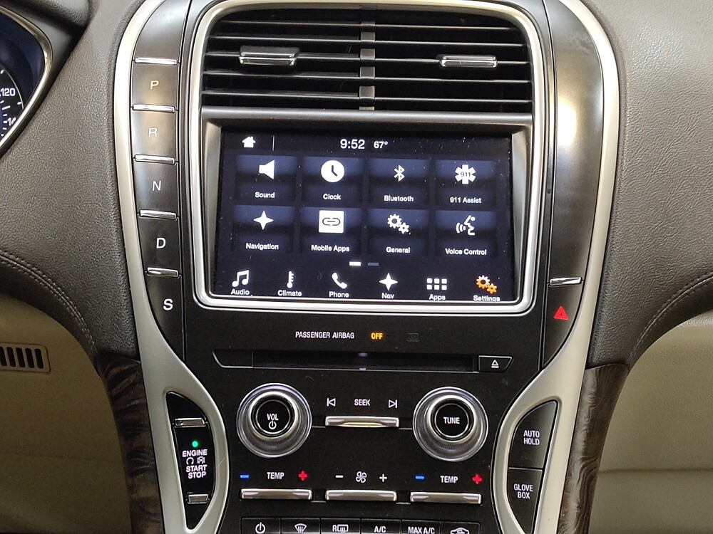 2016 Lincoln MKX in Fairfield, OH 45014 - 18137969 25