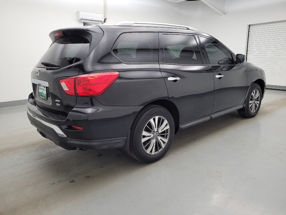 2019 Nissan Pathfinder in Cincinnati, OH 45255 - 18137974 10