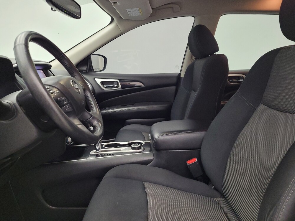 2019 Nissan Pathfinder in Cincinnati, OH 45255 - 18137974 17