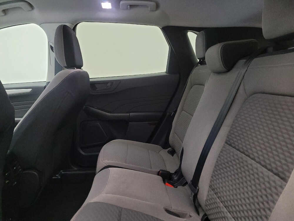 2022 Ford Escape in Fairfield, OH 45014 - 18137977 18