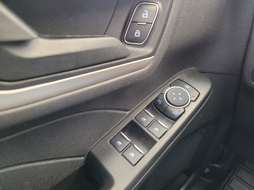 2022 Ford Escape in Fairfield, OH 45014 - 18137977 27