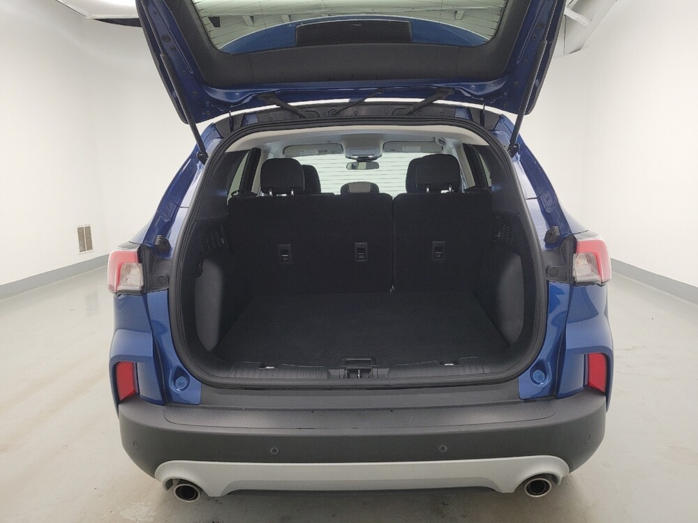 2022 Ford Escape in Fairfield, OH 45014 - 18137977 29