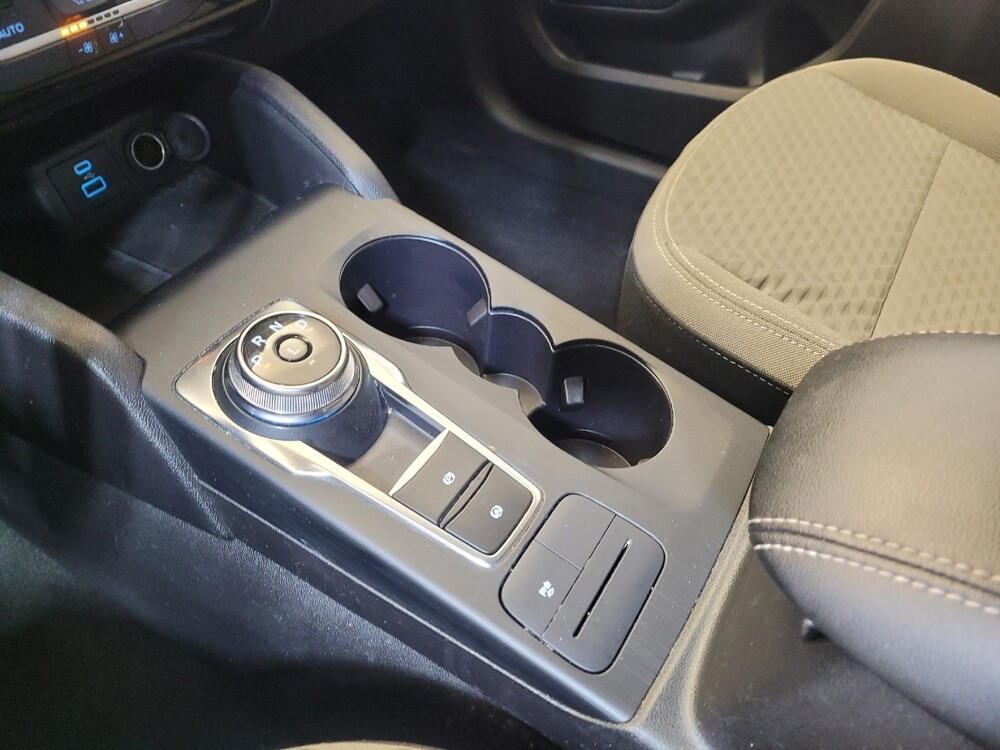 2022 Ford Escape in Fairfield, OH 45014 - 18137977 26