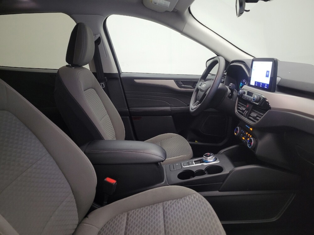 2022 Ford Escape in Fairfield, OH 45014 - 18137977 21
