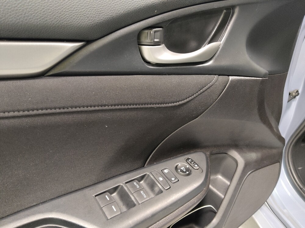 2020 Honda Civic in Columbus, OH 43228 - 18137978 27