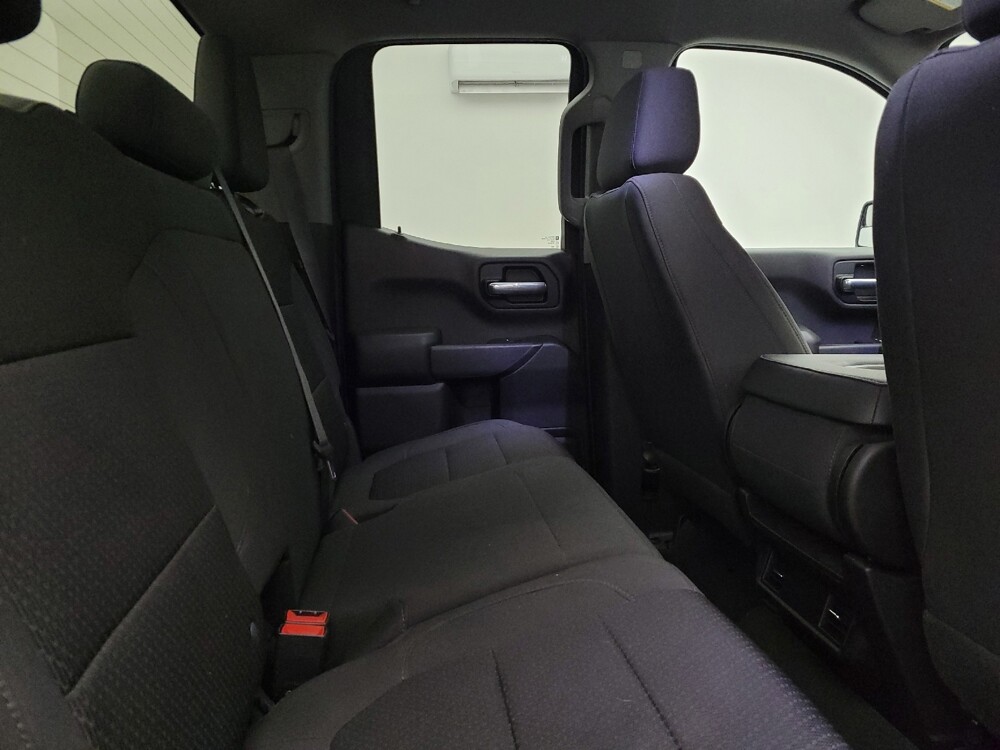 2021 Chevrolet Silverado 1500 in Fairfield, OH 45014 - 18137982 19