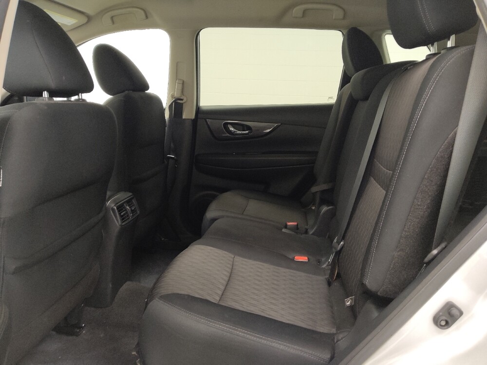 2019 Nissan Rogue in St. Louis, MO 63136 - 18137983 18