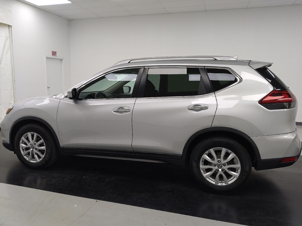 2019 Nissan Rogue in St. Louis, MO 63136 - 18137983 3