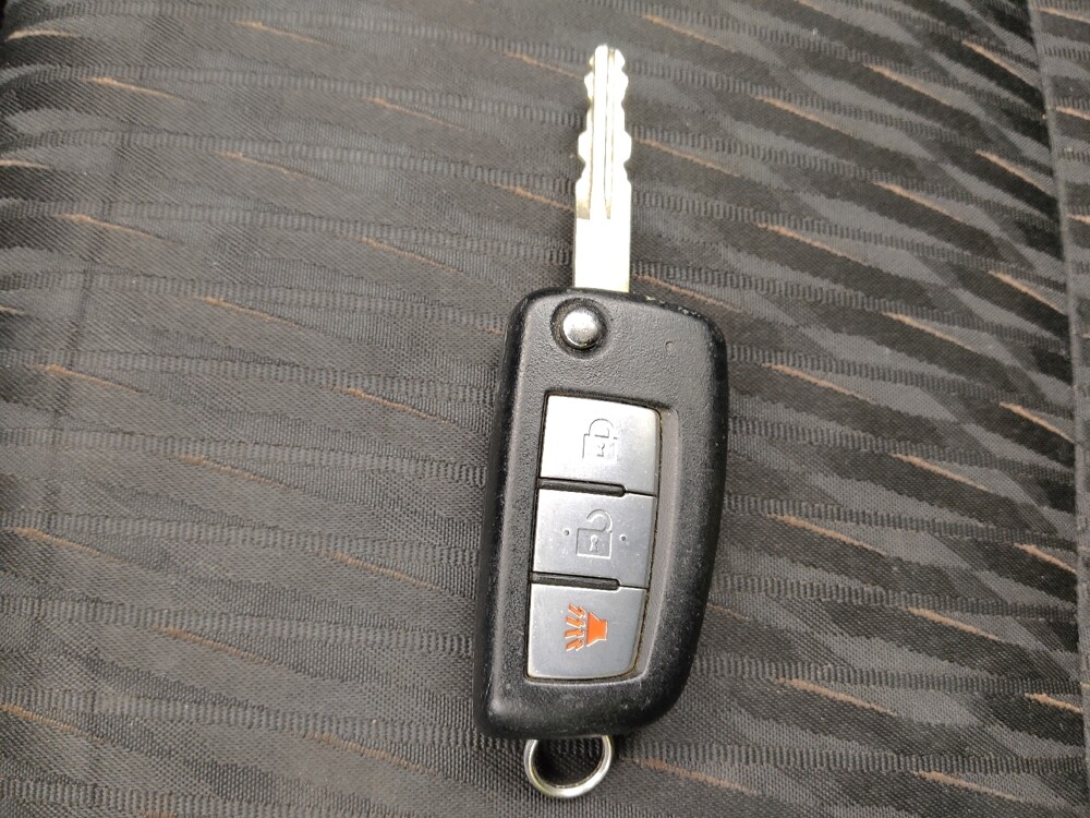 2019 Nissan Rogue in St. Louis, MO 63136 - 18137983 32