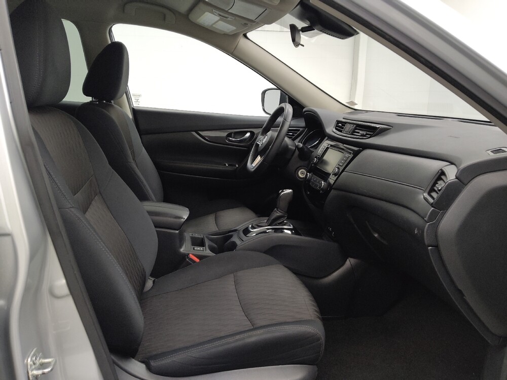 2019 Nissan Rogue in St. Louis, MO 63136 - 18137983 21